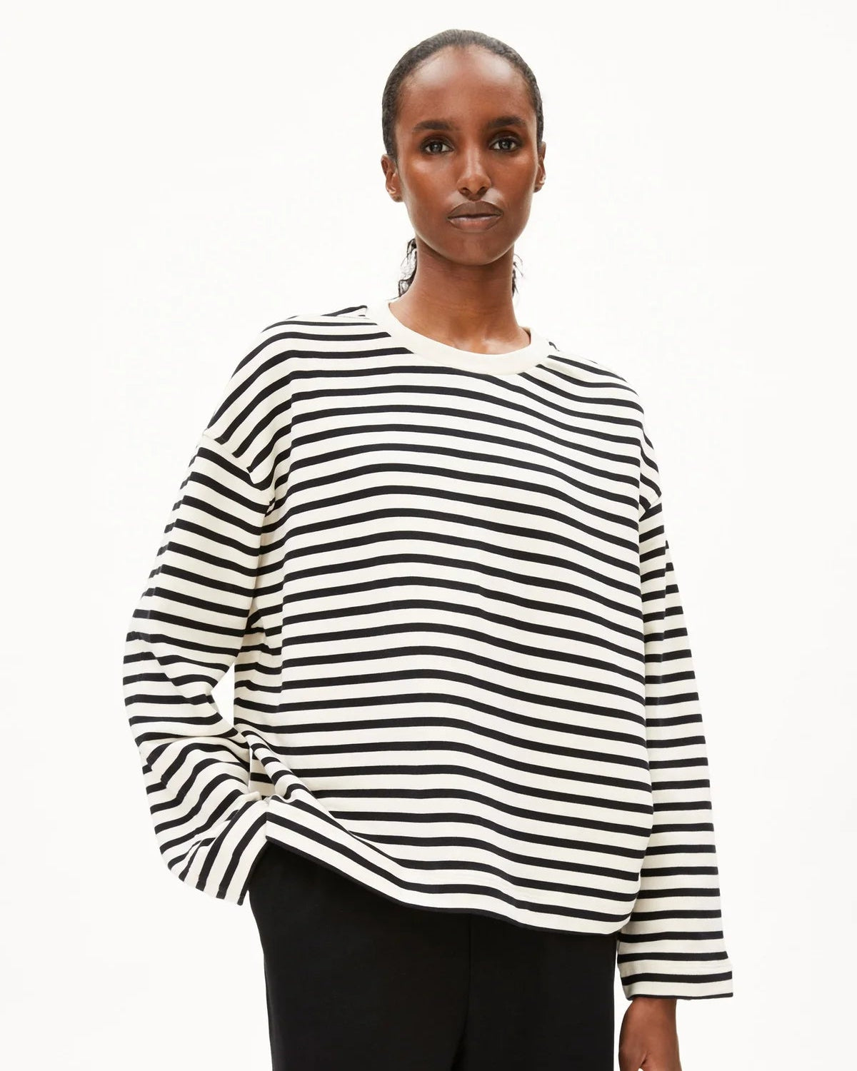 Sweatshirt rayé en coton bio - Undyed Black (FRANKAA MAARLEN STRIPE SWEAT)