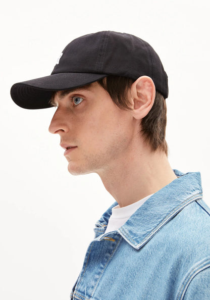 Casquette en coton bio - Black (YENAAS BOLD CAP)